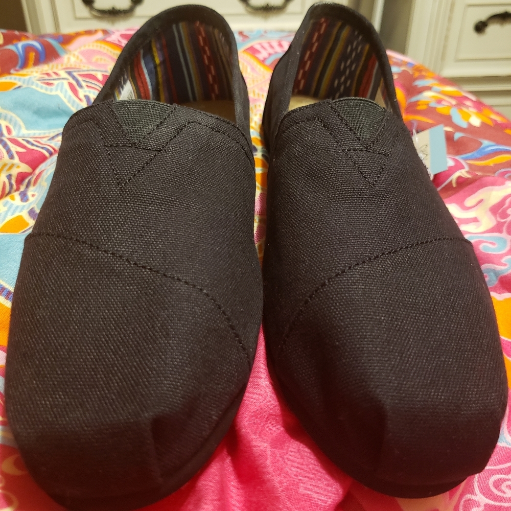 Toms canvas flats